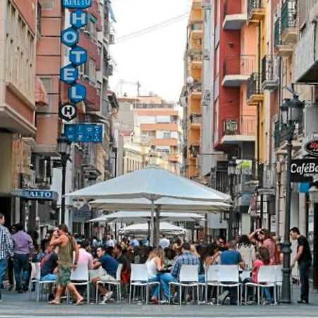 Fantastic Apartment In The Heart Of Alicante Kültér fotó